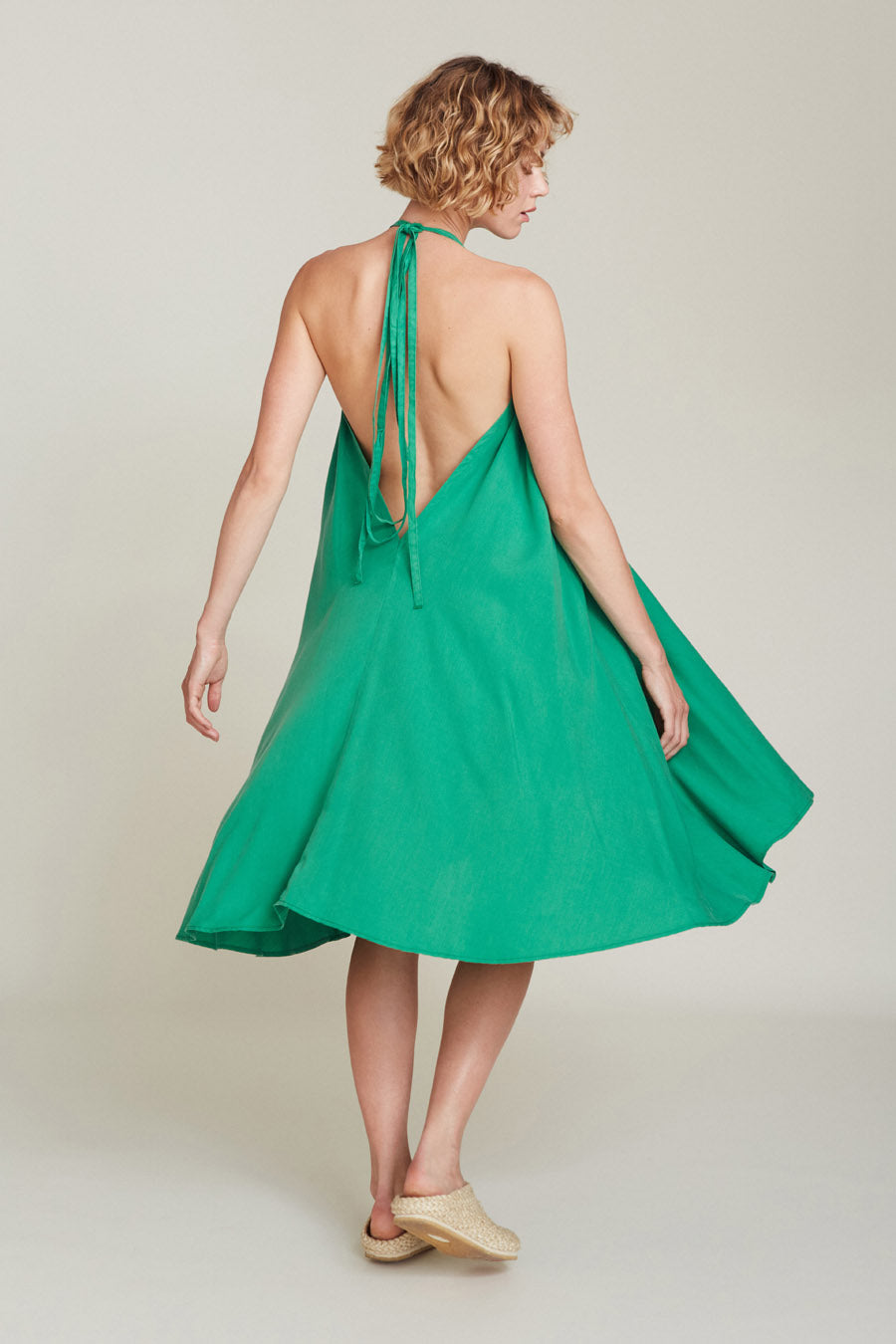 VESTIDO MP CORTO TENCEL GREEN