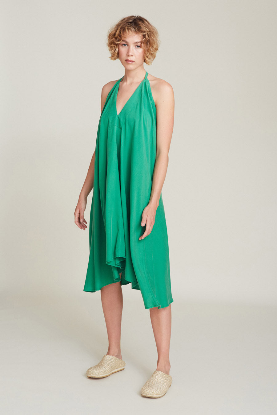 VESTIDO MP CORTO TENCEL GREEN