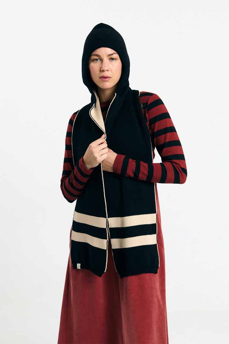 SEMIDE HOODSCARF BLACK