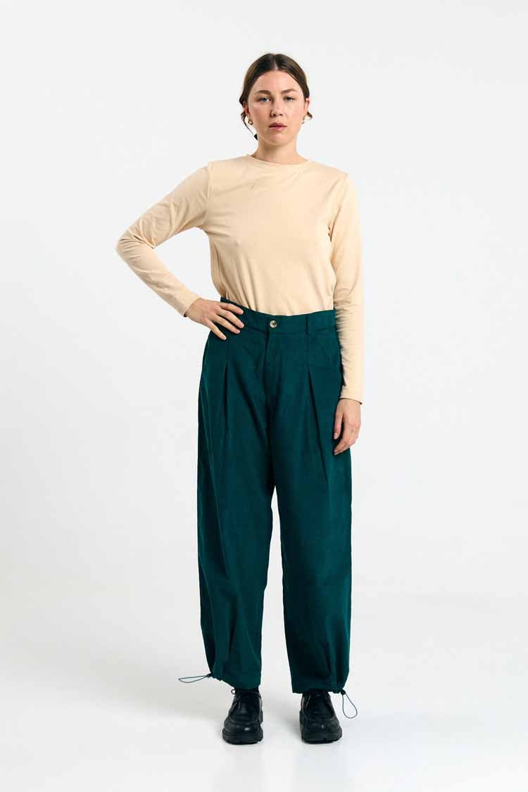 NINE PANTS DEEP GREEN