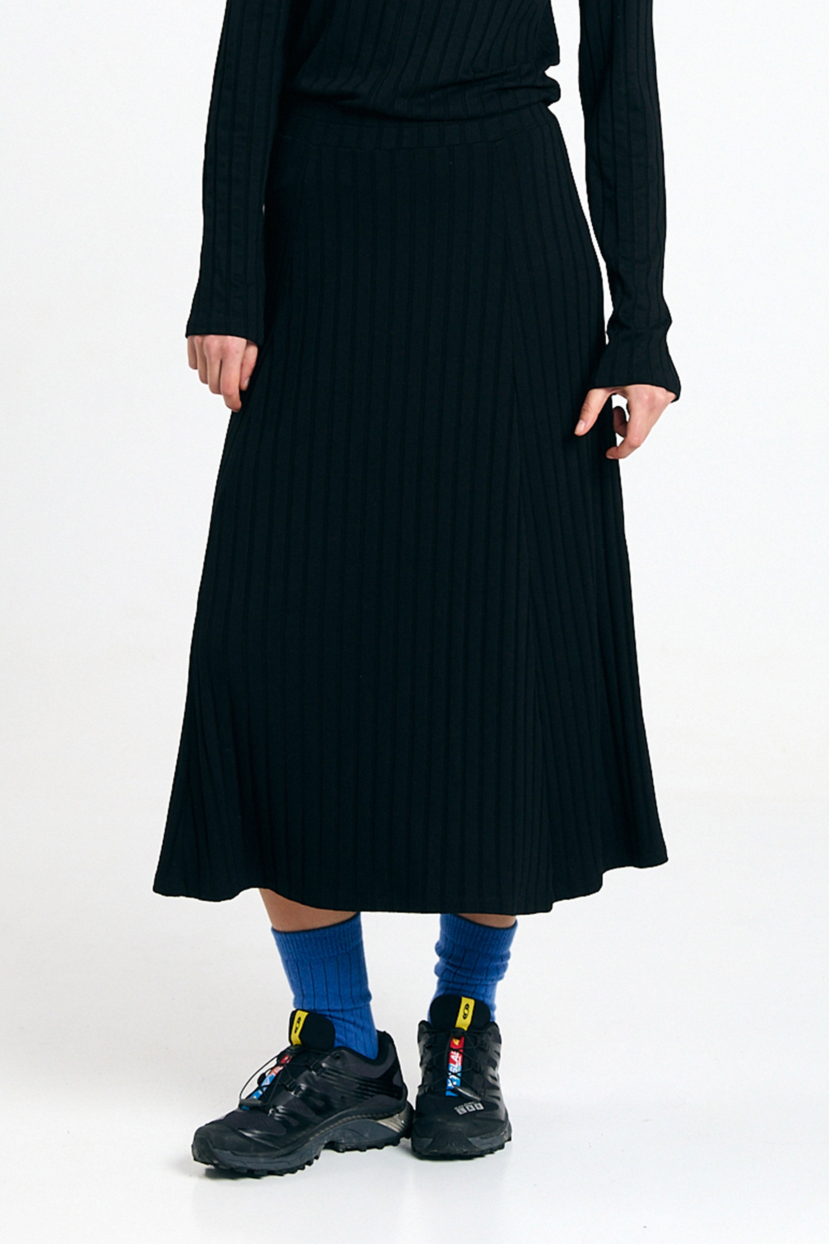 TAVIRA SKIRT BLACK