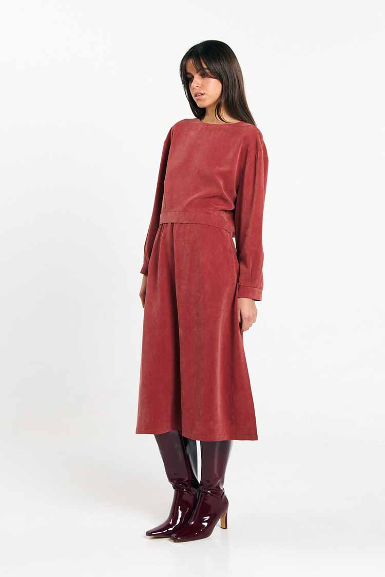 FERRO SKIRT BRICK