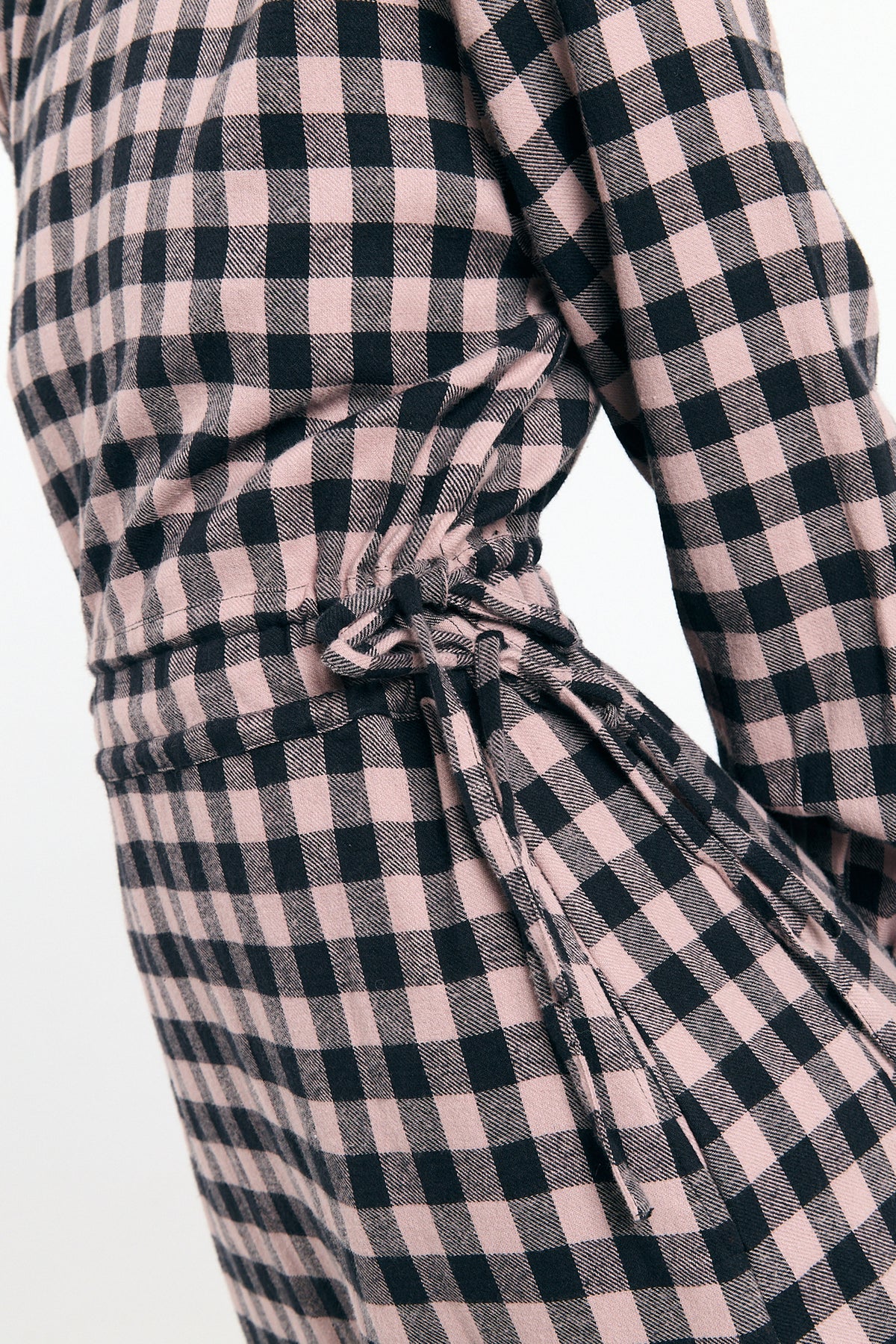 OTA DRESS CHECK BLACK