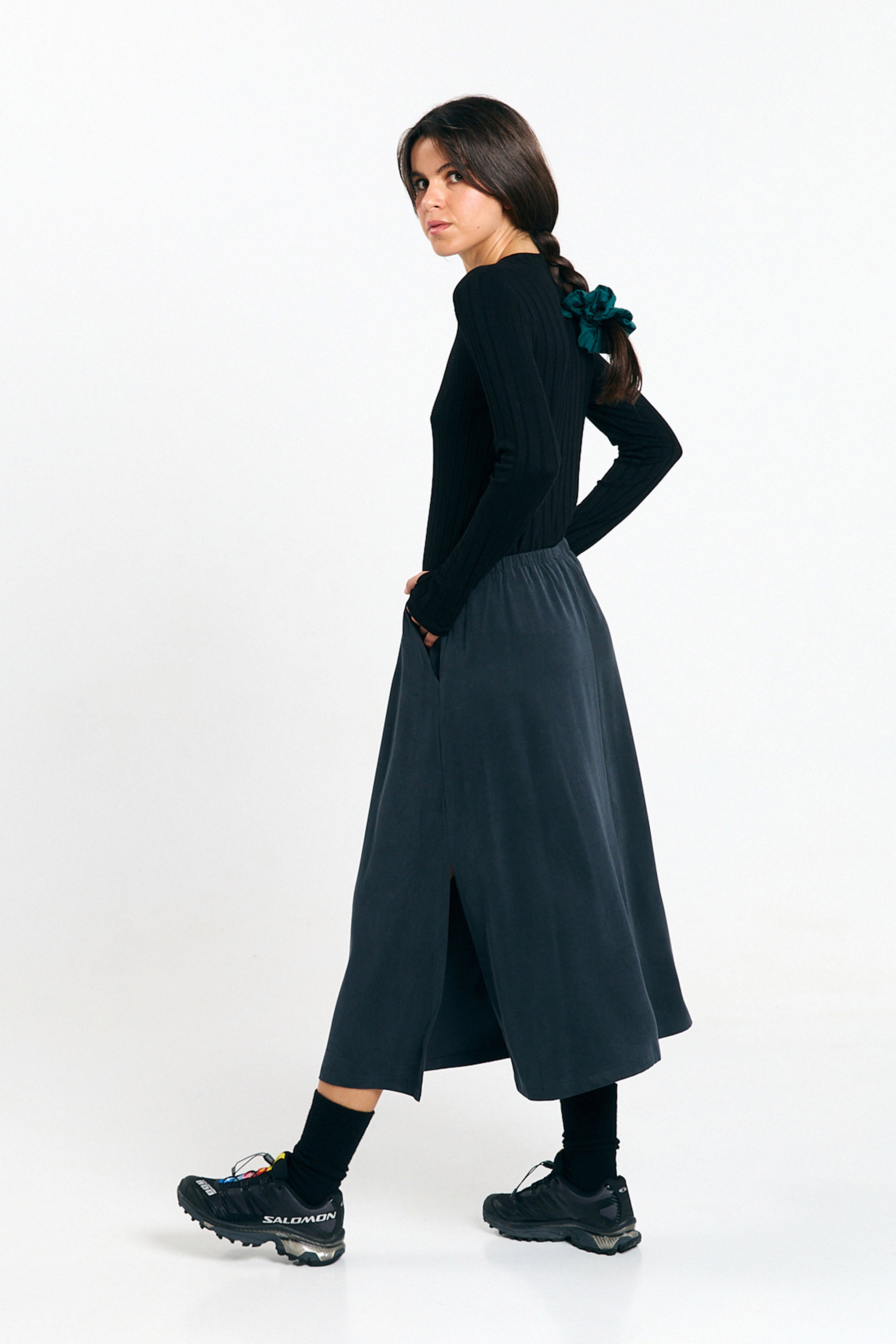 FERRO SKIRT BLACK