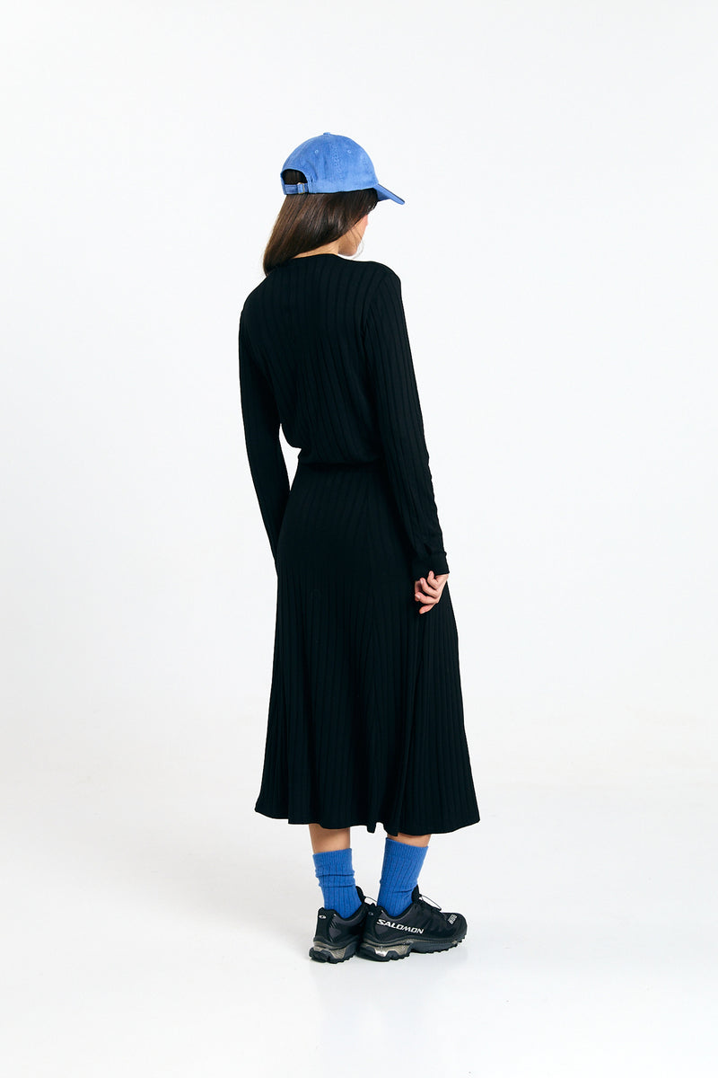 TAVIRA SKIRT BLACK