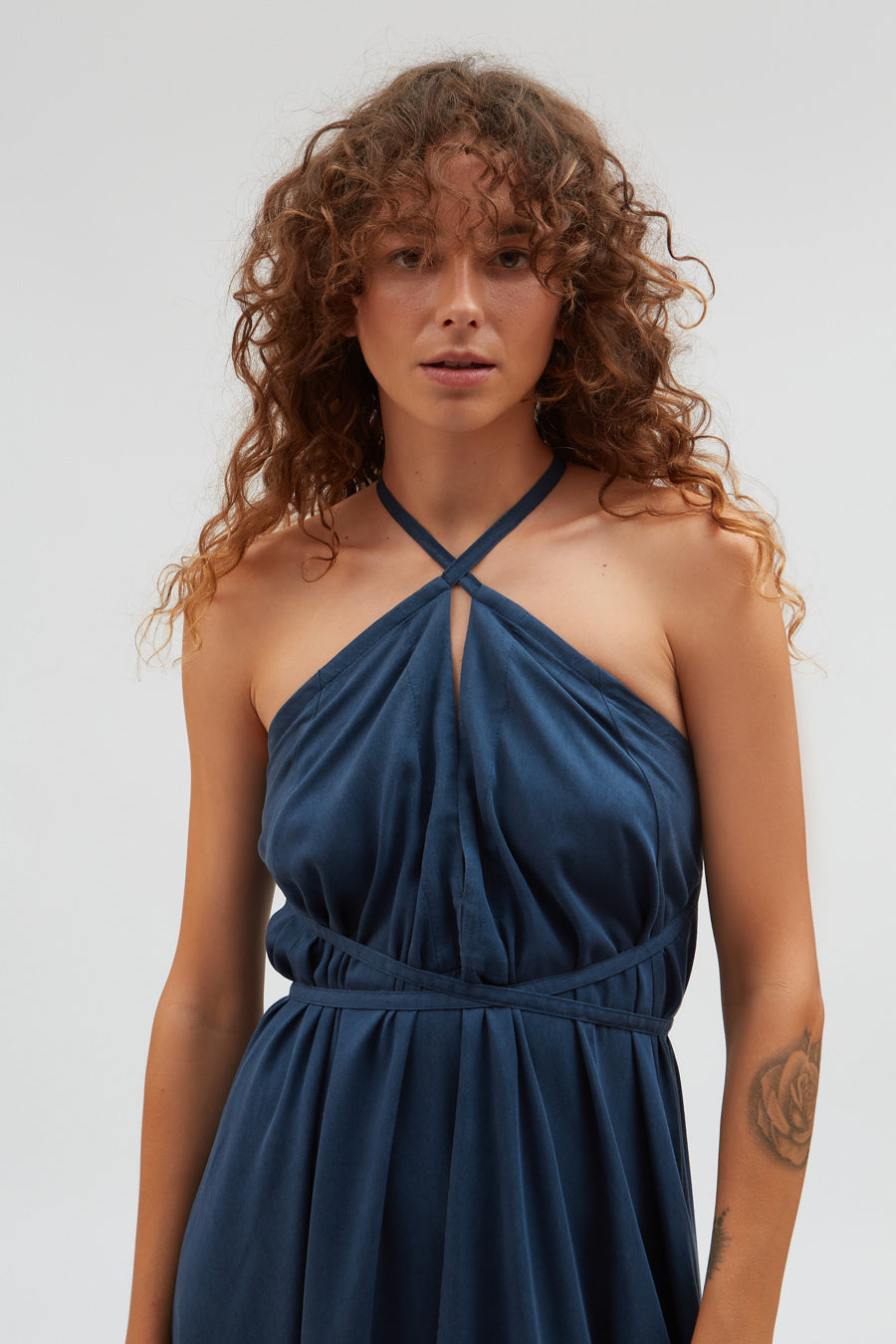 VESTIDO MP LARGO TENCEL BLUE NIGHT