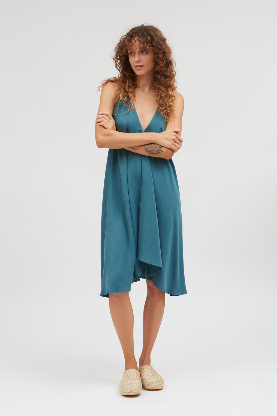 VESTIDO MP CORTO TENCEL LINO TEAL GREEN