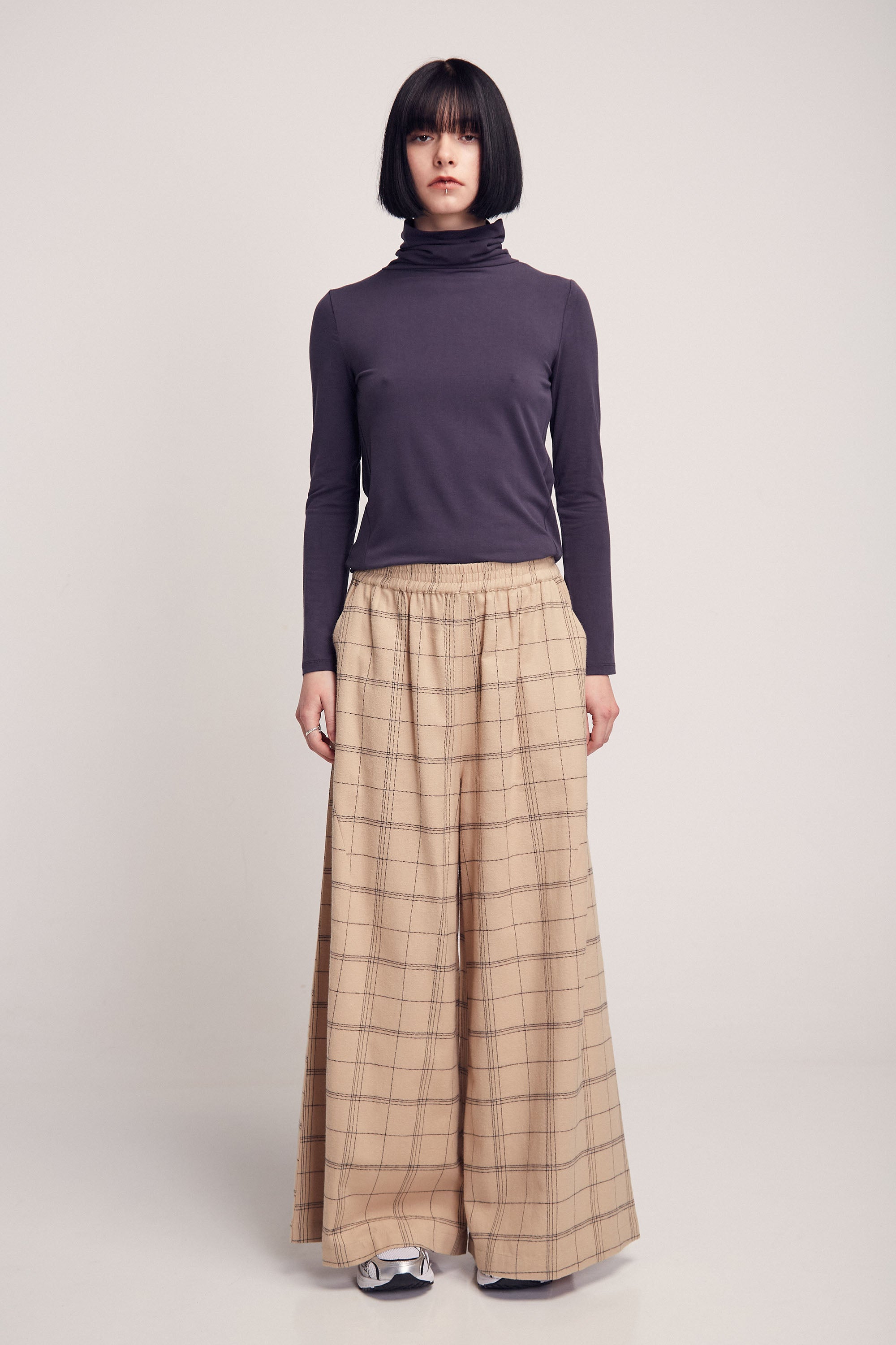 SIULA TOP DARK GREY