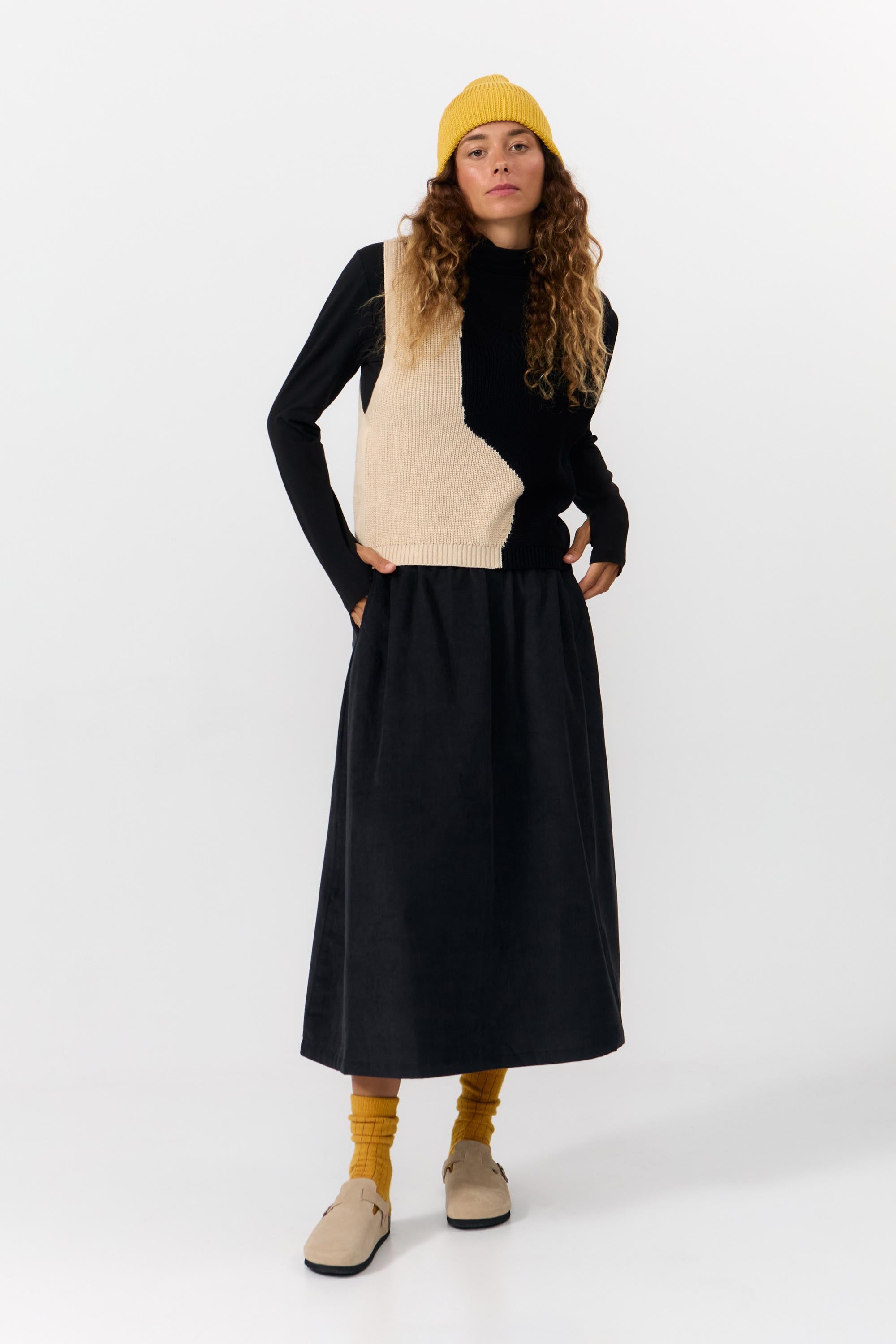 AMATES VEST BICOLOR