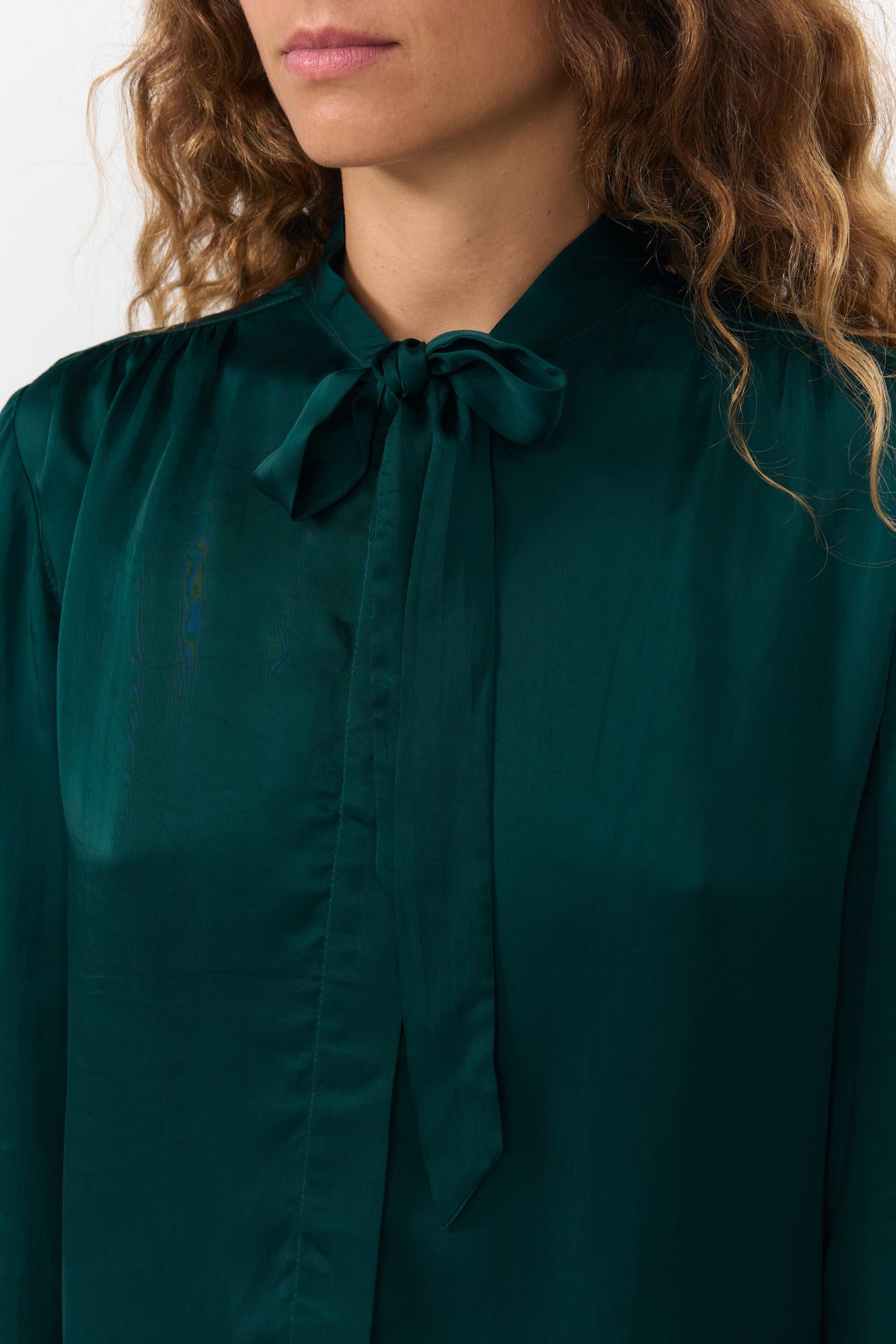 LAON BLOUSE DARK GREEN