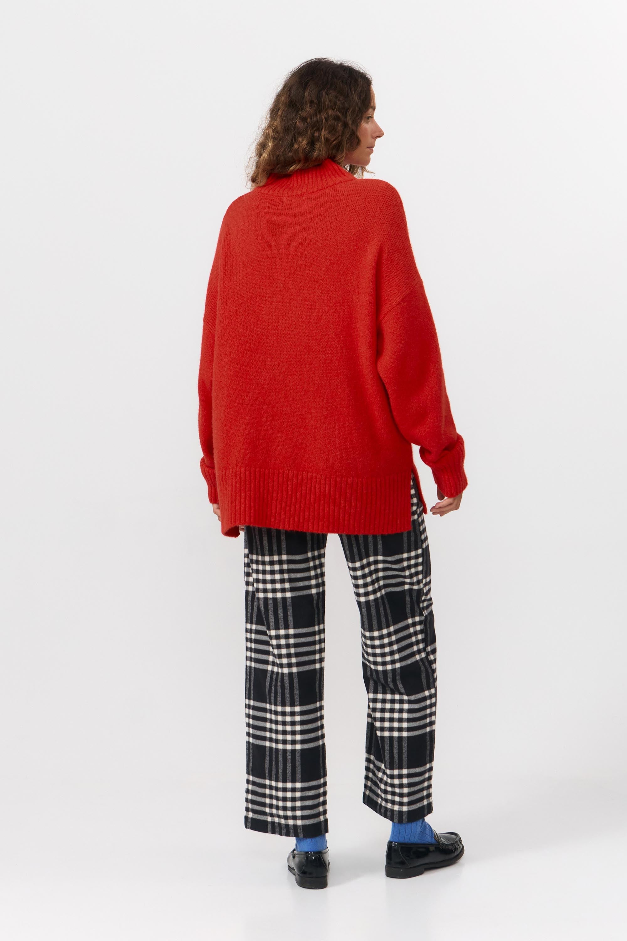 NUN JUMPER RED