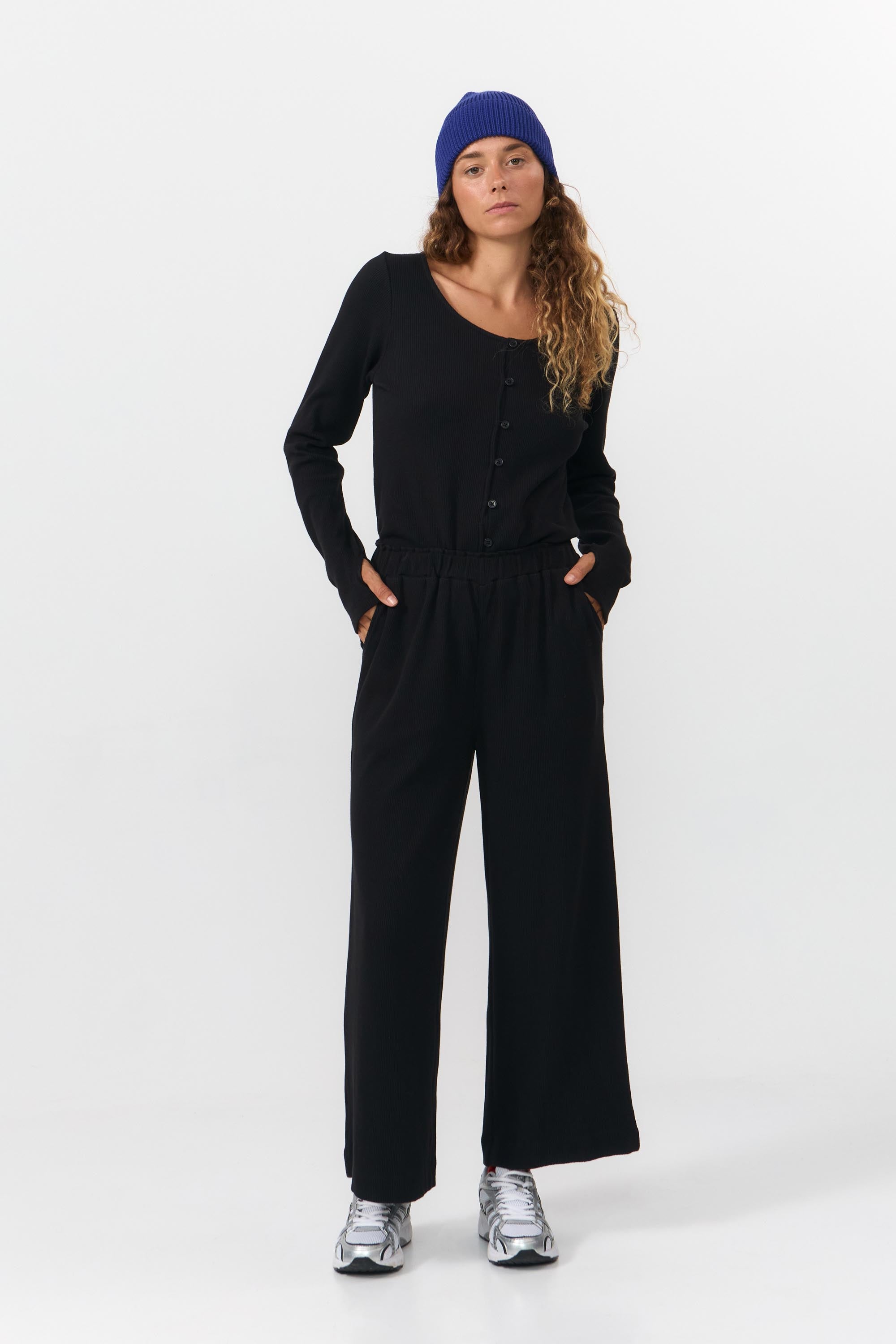 SANTA PANTS BLACK