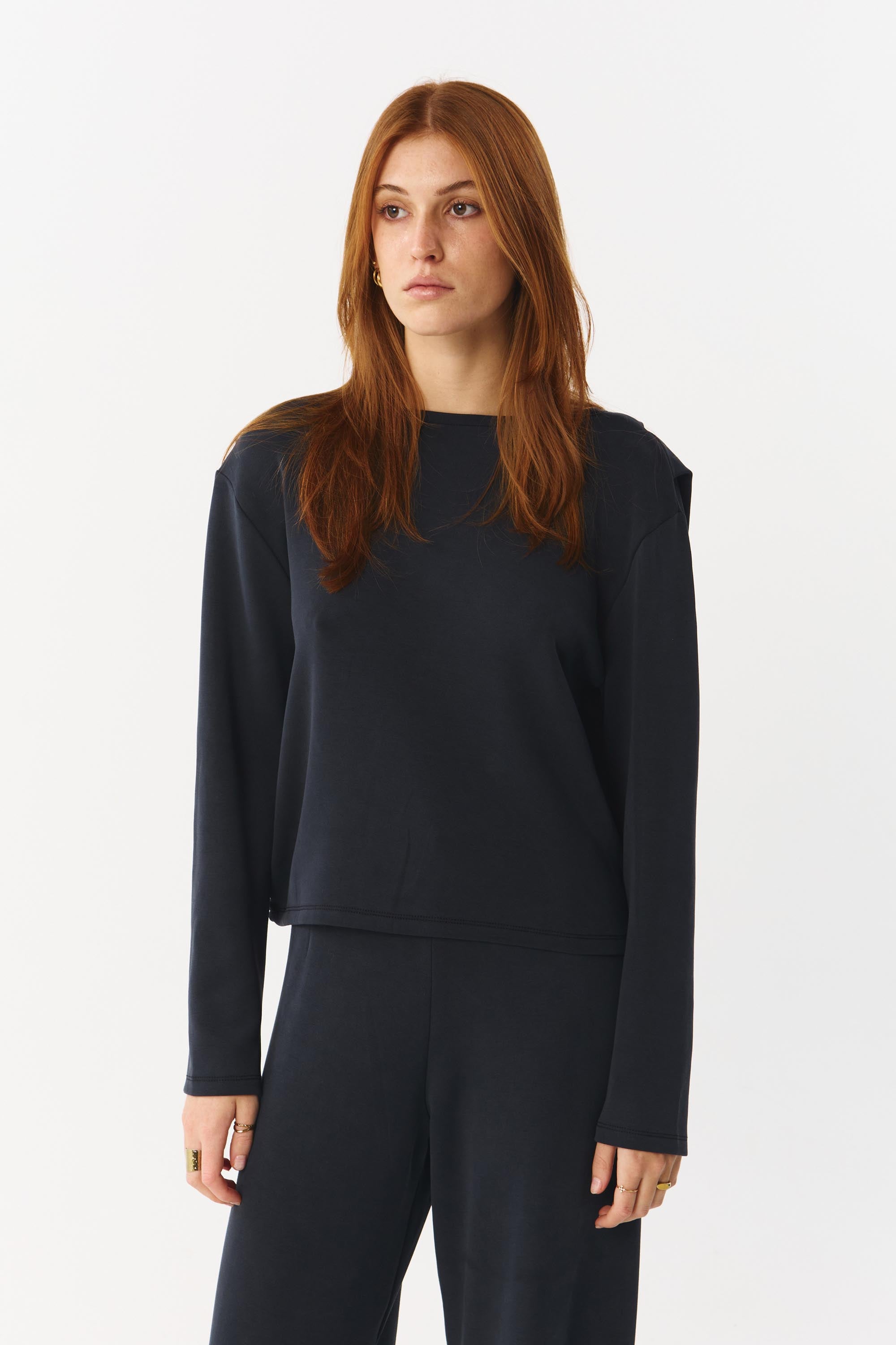 NICE SWEATER BLACK