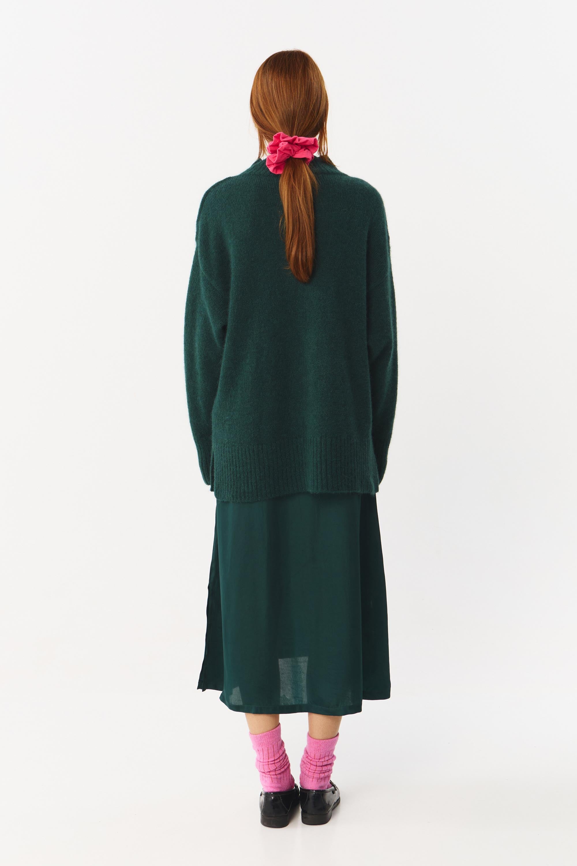 NUN JUMPER DARK GREEN