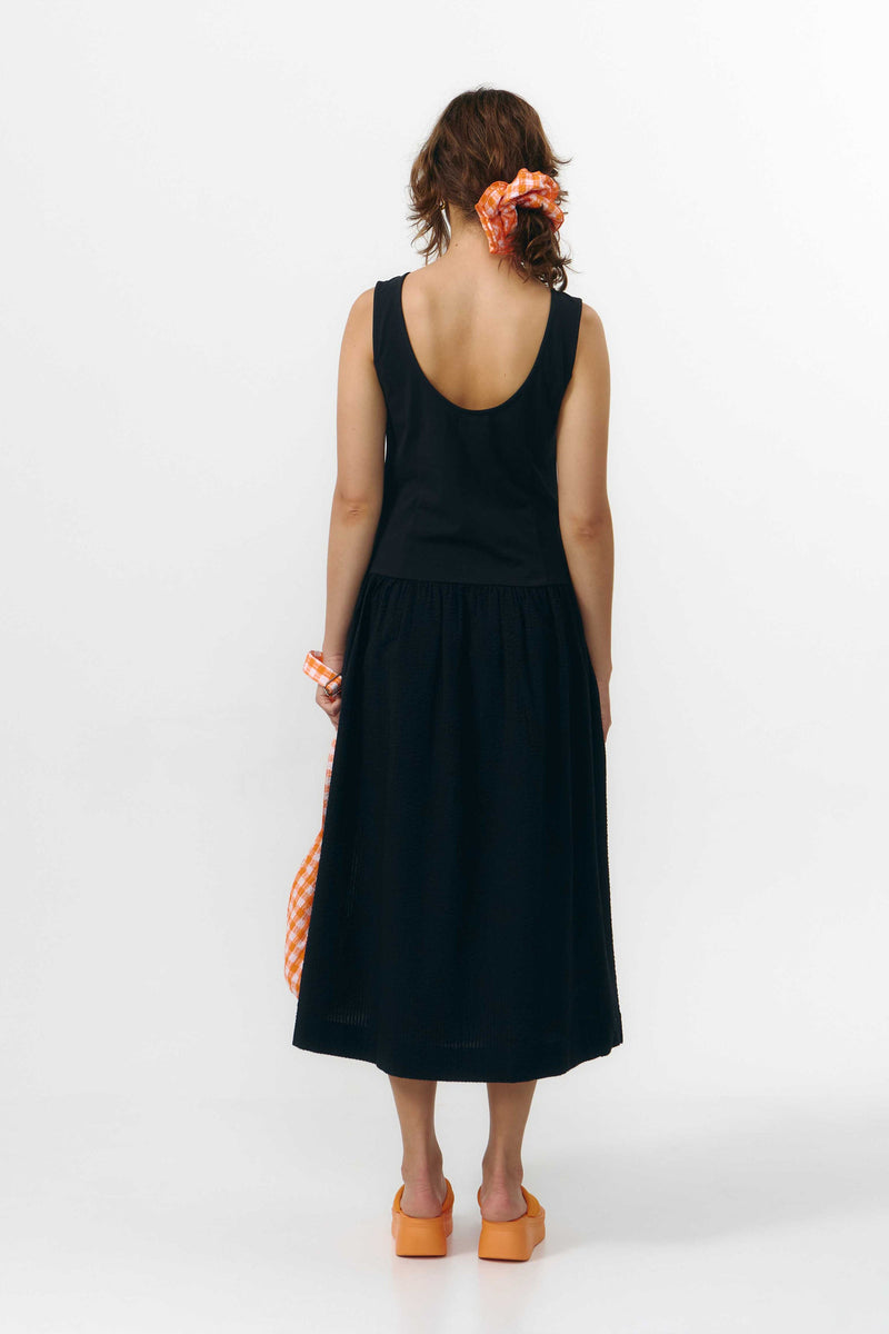 MIE DRESS BLACK
