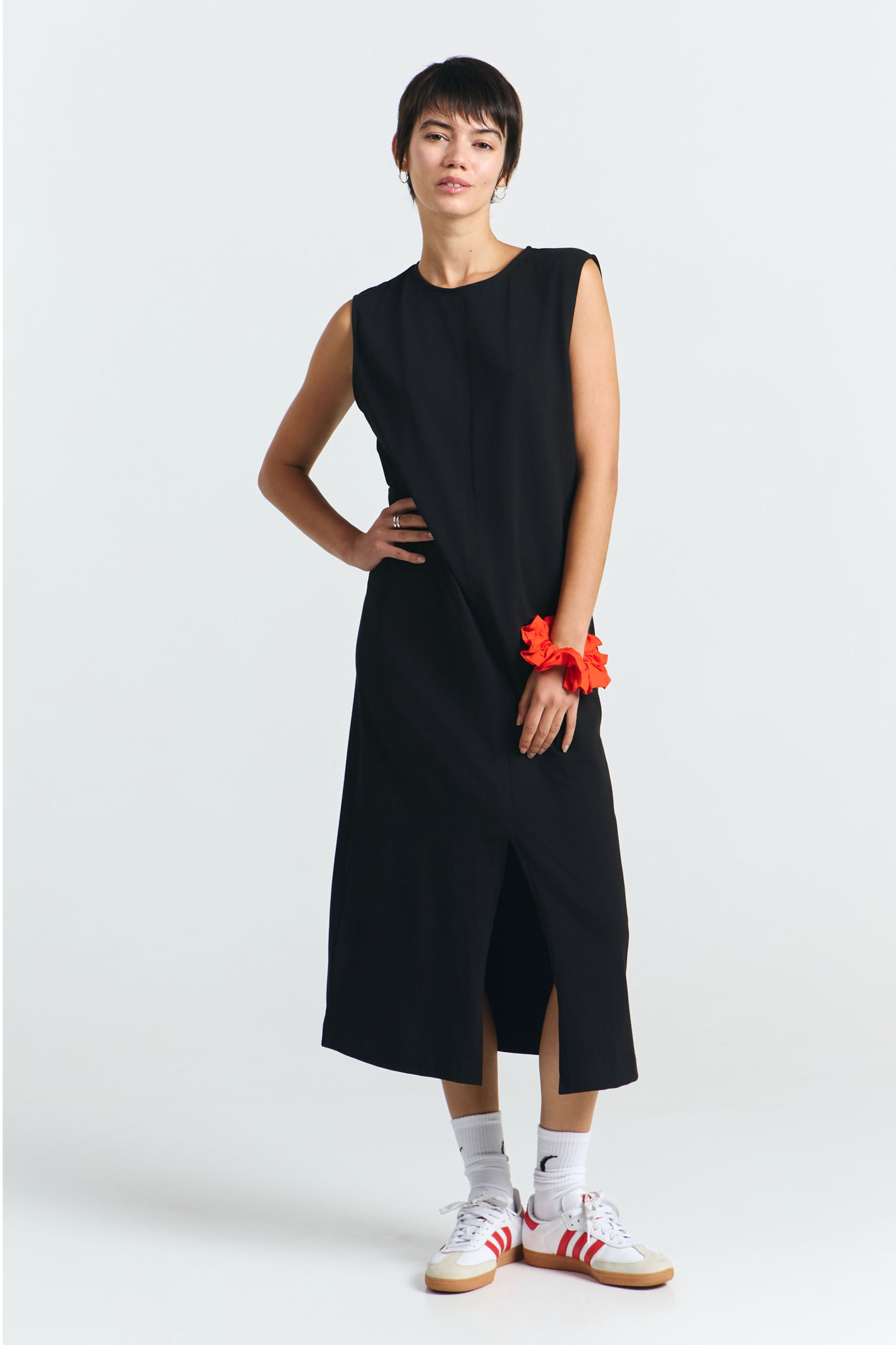 VESTIDO SAYULA BLACK