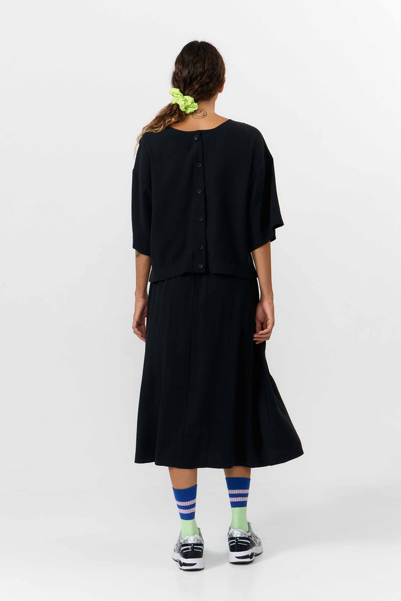 SELLA BLOUSE BLACK