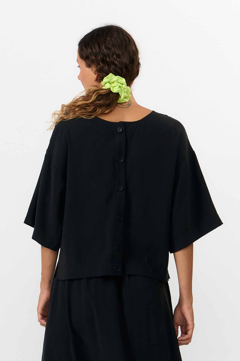 SELLA BLOUSE BLACK