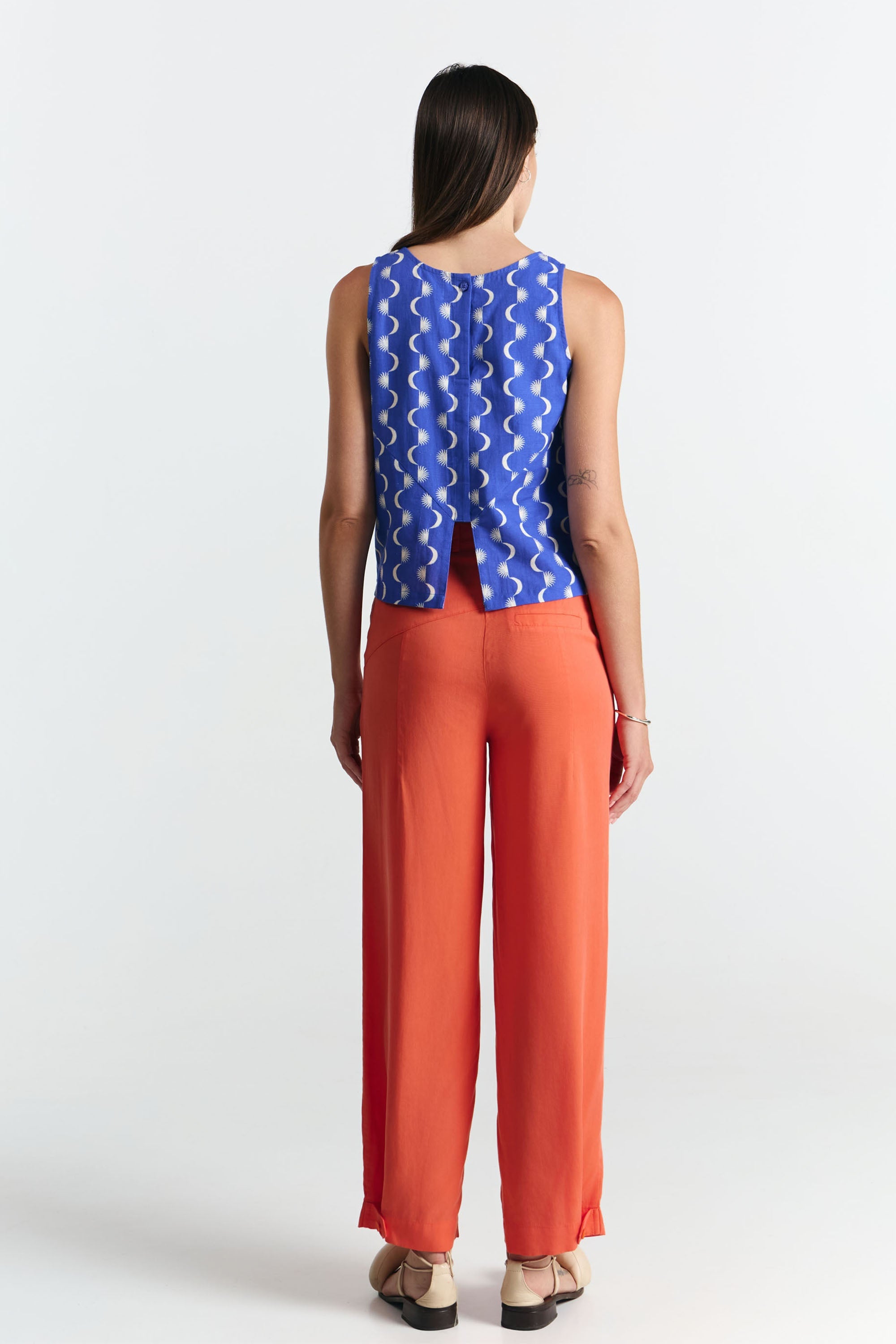 TOP YARI PRINT MOON