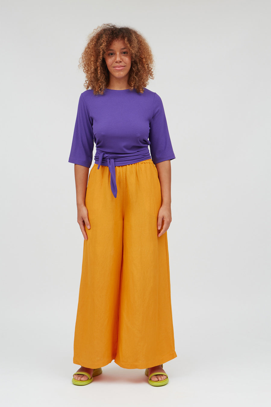 ARCHIVE SALES TOPS & T-SHIRTS