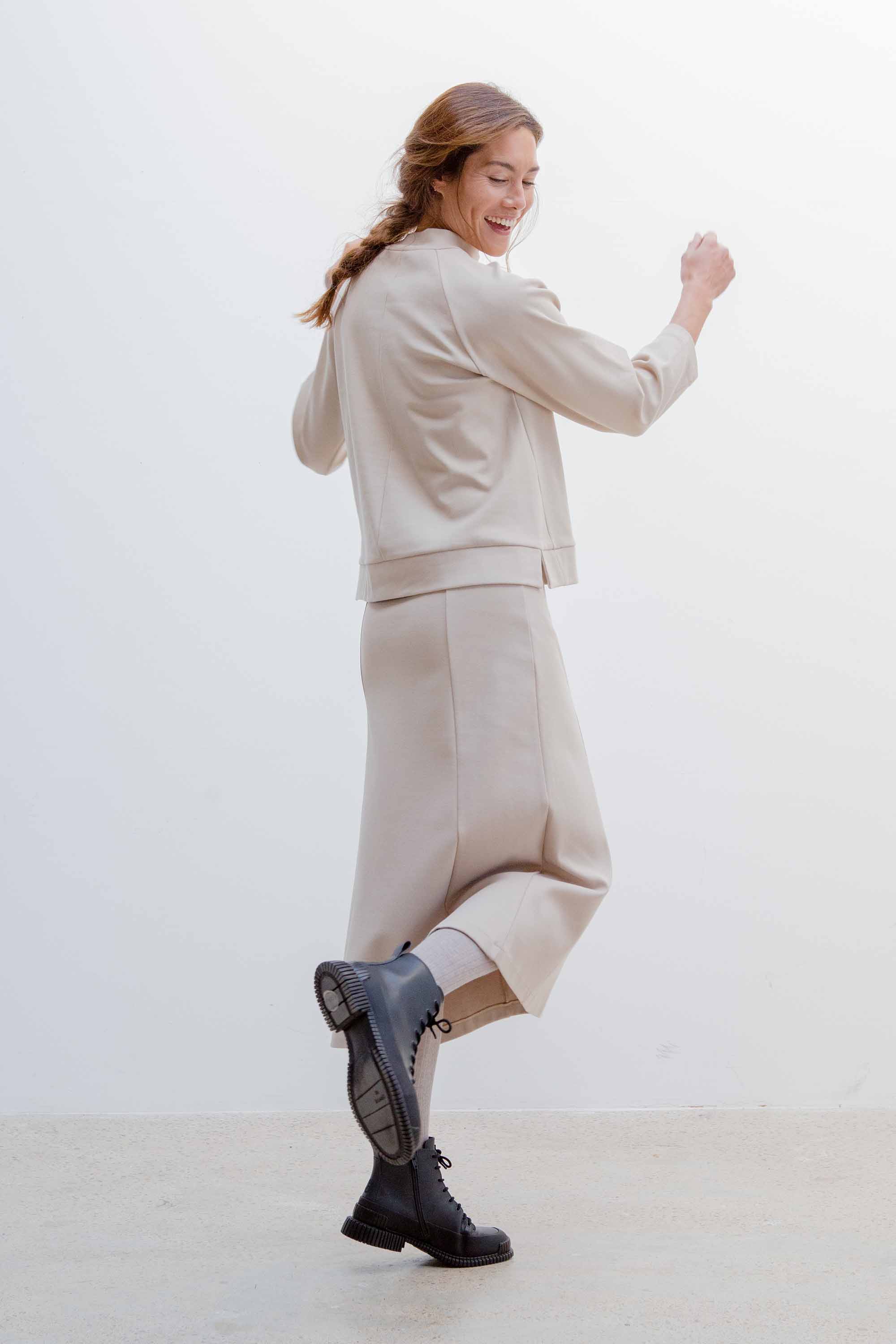 SUDADERA WAIHO BEIGE