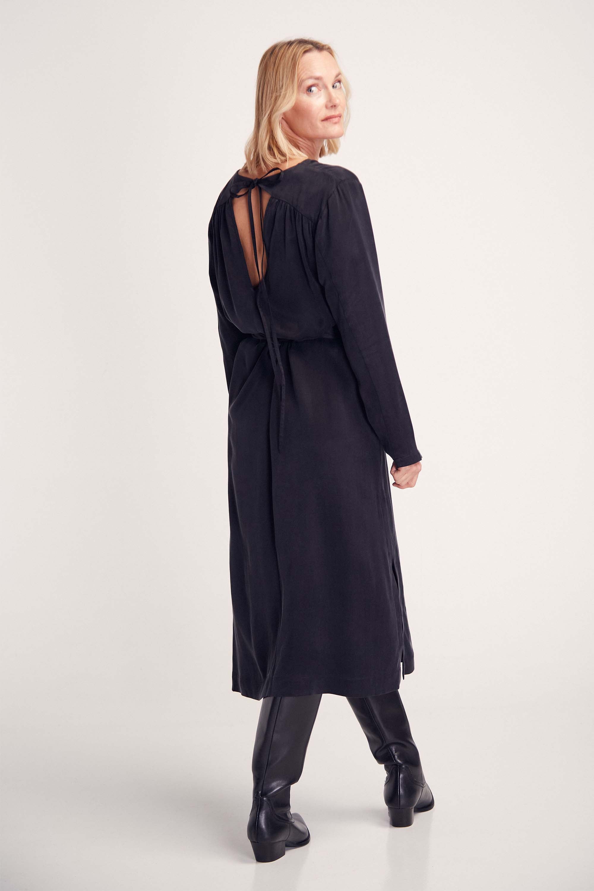 NASSI DRESS BLACK