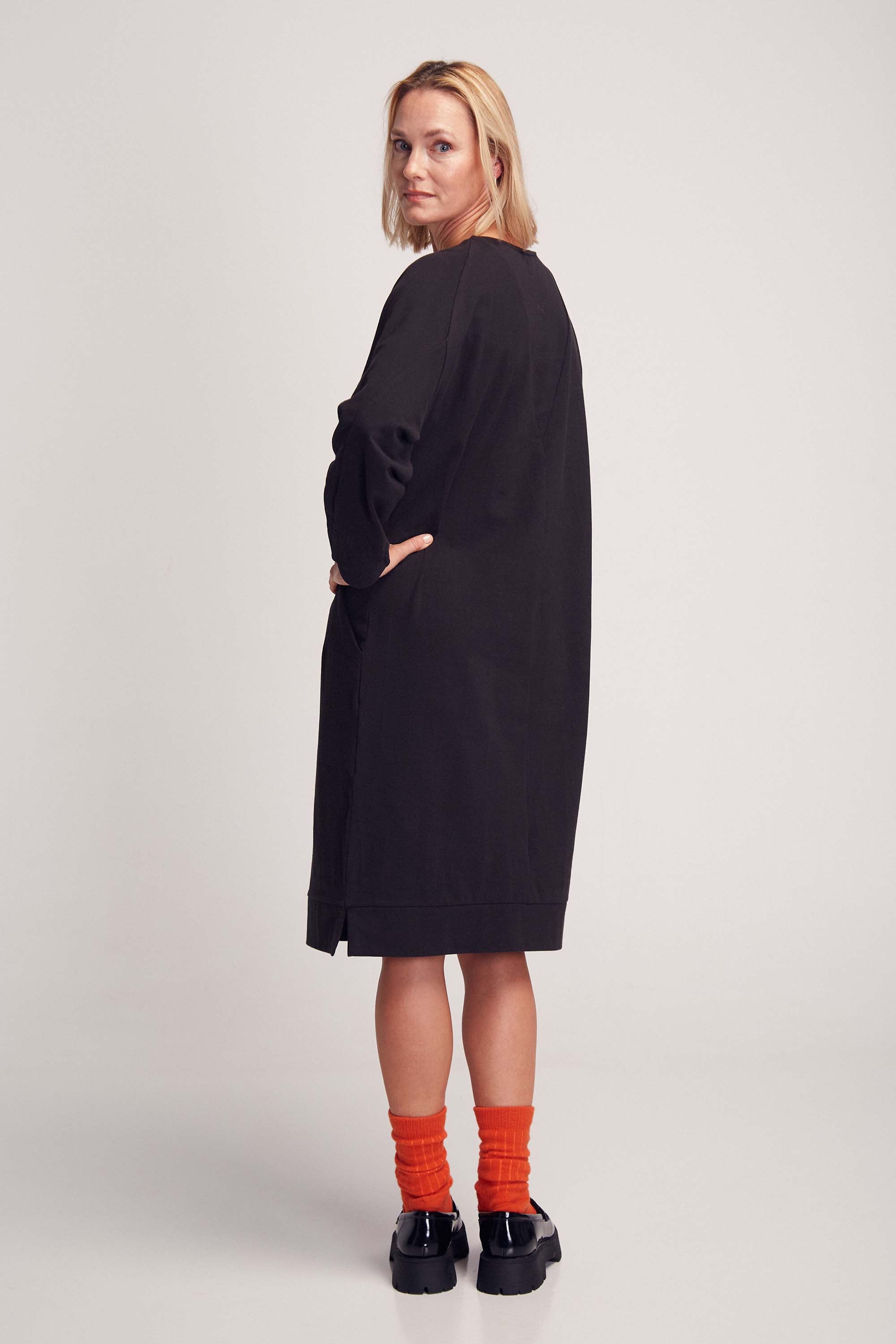PASU DRESS BLACK
